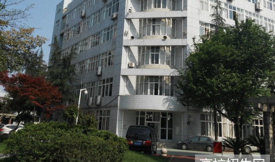 成都城市建设技工学校