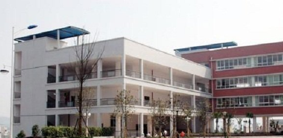 报名重庆市龙门浩职高能上大学吗