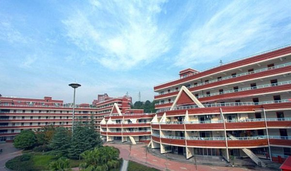 学校