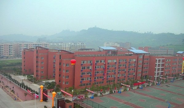 学校全景